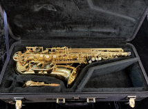 Yanagisawa AWO1 Pro Model Alto Sax at a Great Price - Serial # 00389896